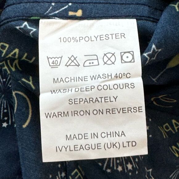 Simon Banks Happy New Year Holiday Collection Button Down Shirt Size M 15/15.5 - Picture 6 of 9